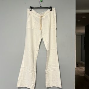 Roxy Large Oceanside Linen with drawstring belled at bottom. Never worn.